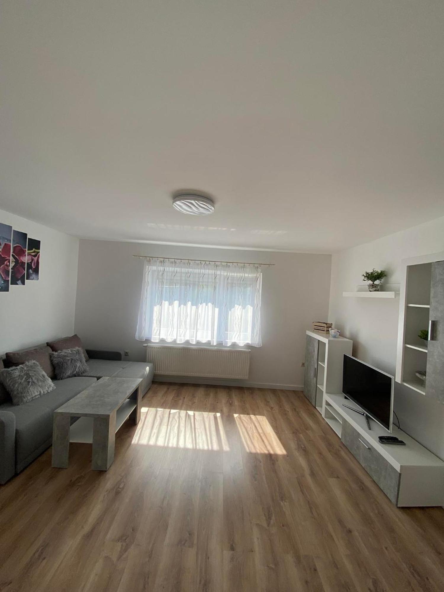 Apartman Nikol Prievidza Luaran gambar